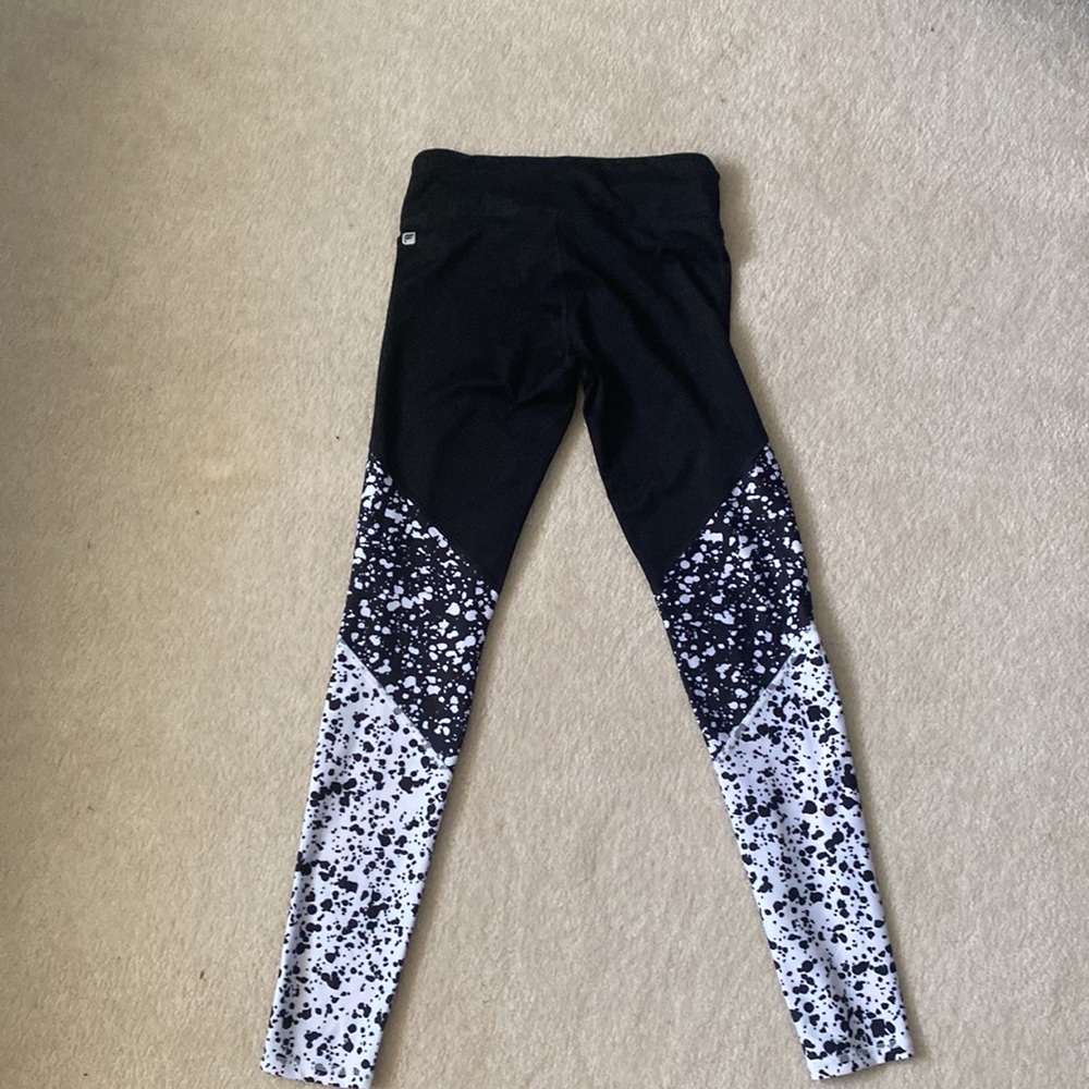 Fabletics leggings - Picture 2 of 3